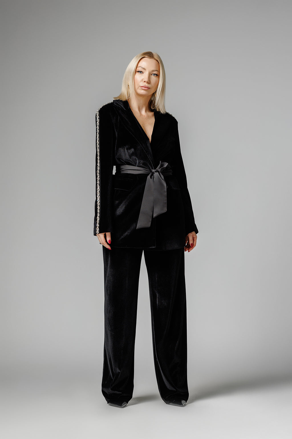 Costum din catifea cu sacou oversized și pantalon lejer Vezuvio Elegant Sparkleyes
